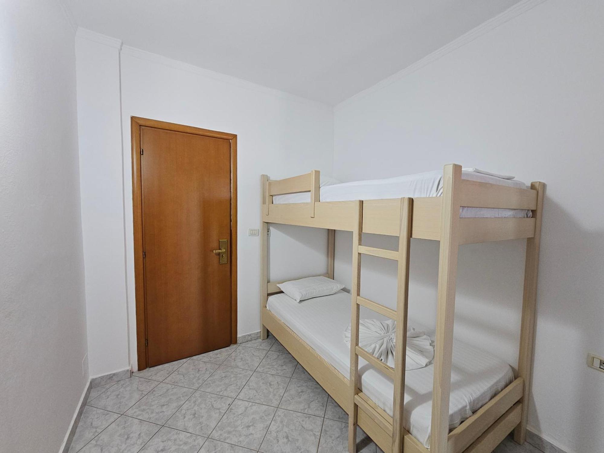 City Center Gjordeni Apartments Ksamil Buitenkant foto